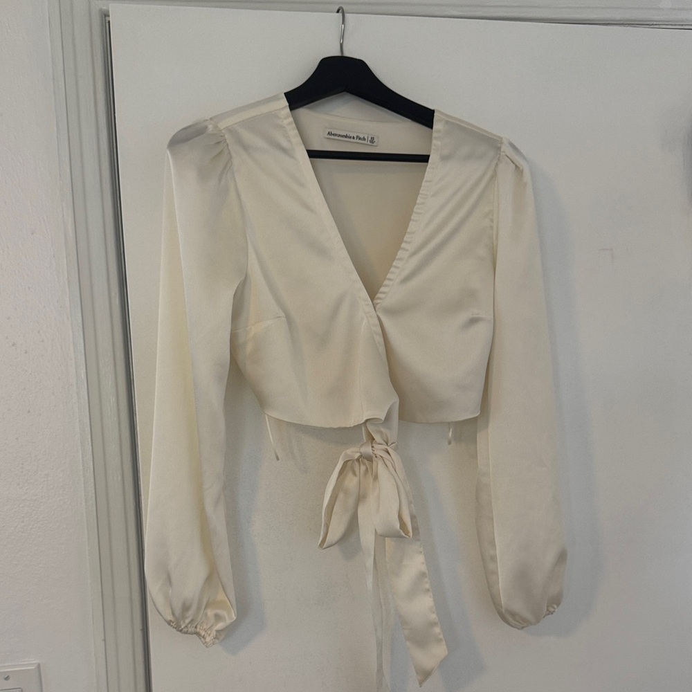 Abercrombie & Fitch Cream Tie-back Blouse
